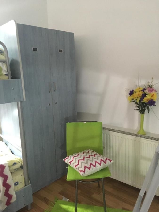 Хостелы Rolling Stone Hostel Брашов-34