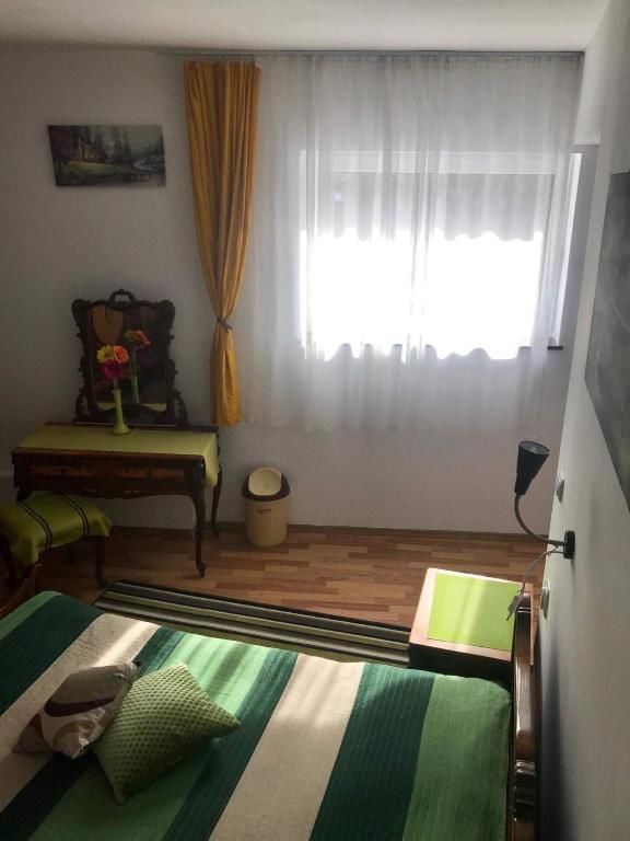Хостелы Rolling Stone Hostel Брашов-56