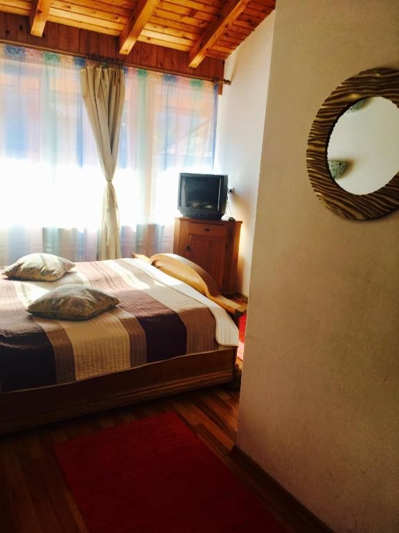 Хостелы Rolling Stone Hostel Брашов-64